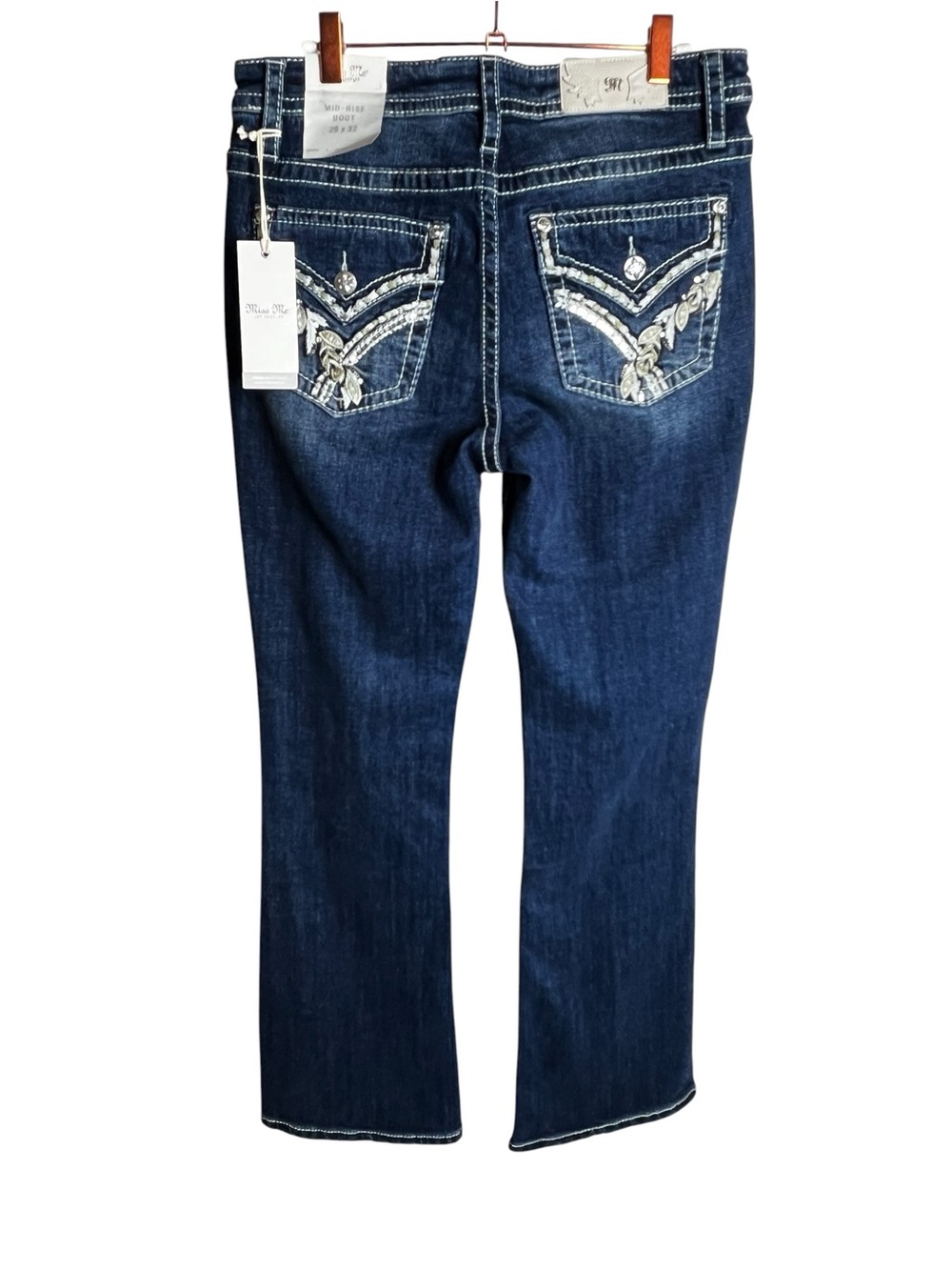 Miss Me Indigo Bootcut Jeans with Whiskered Fade Size 29